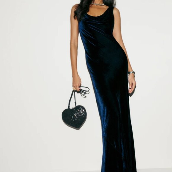 Reformation Annabelle Velvet Dress - Picture 4 of 5